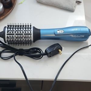 Babyliss Pro blow dryer brush